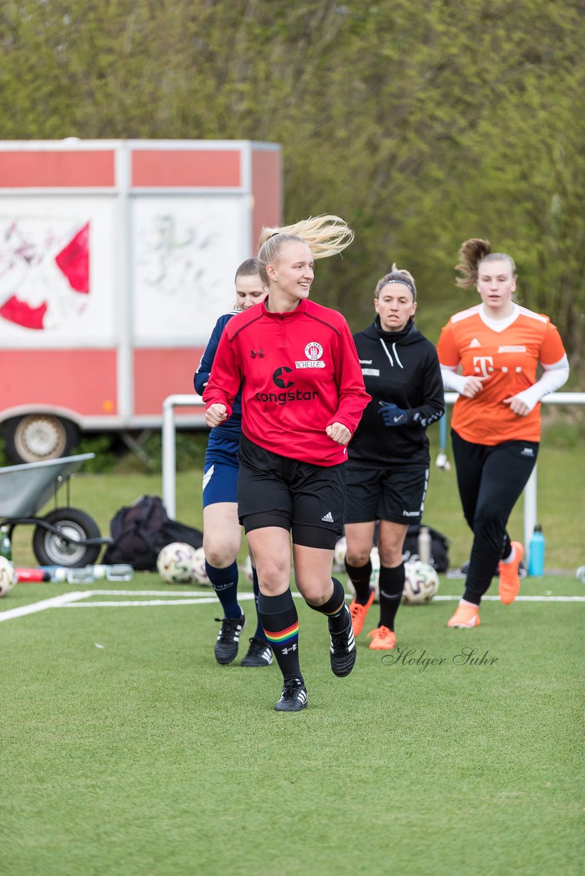 Bild 55 - Co-Trainerin der Frauen Nationalmannschaft Britta Carlson in Wahlstedt